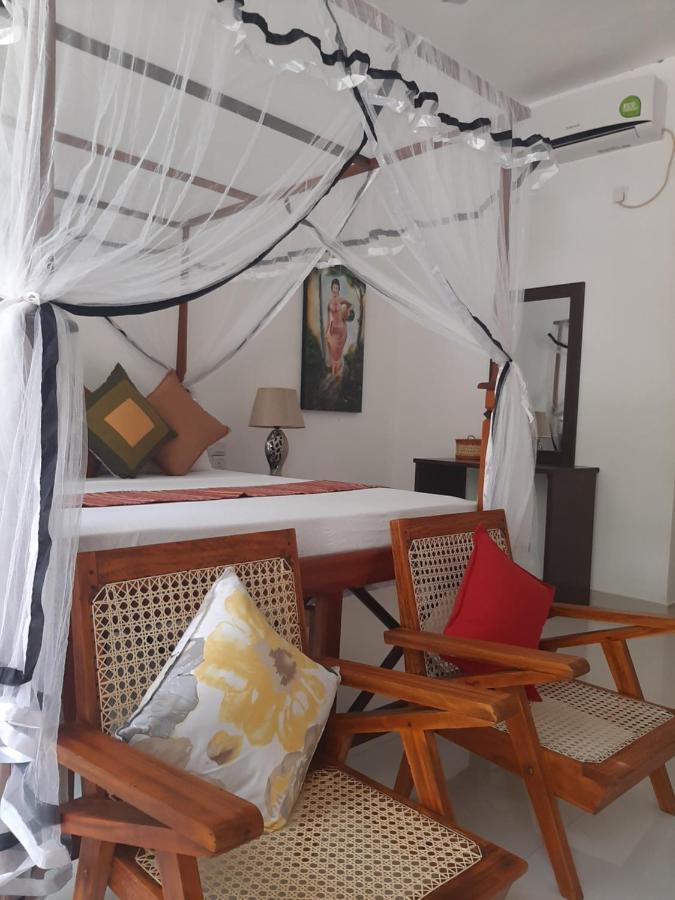 Hotel Chanara Sigiriya Buitenkant foto