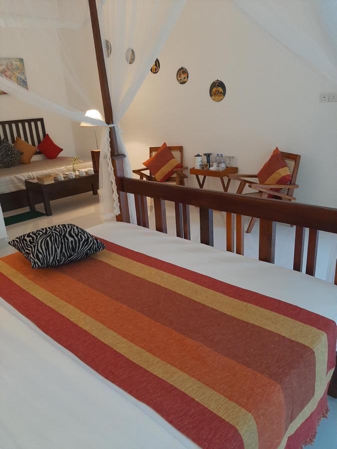Hotel Chanara Sigiriya Buitenkant foto
