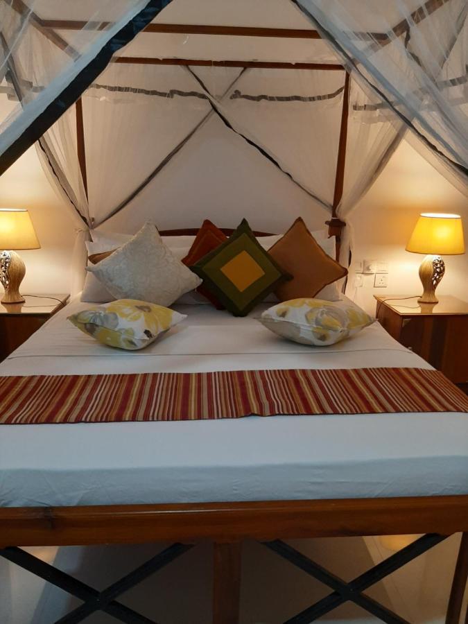 Hotel Chanara Sigiriya Buitenkant foto